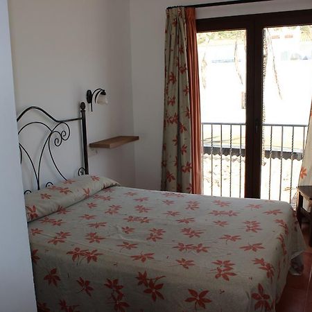 Hostal Jadraza Zahara de los Atunes Esterno foto